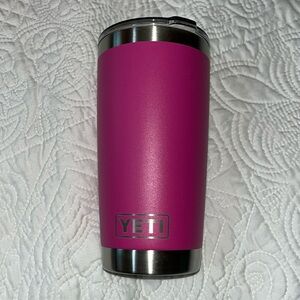Yeti Rambler 20oz Tumbler